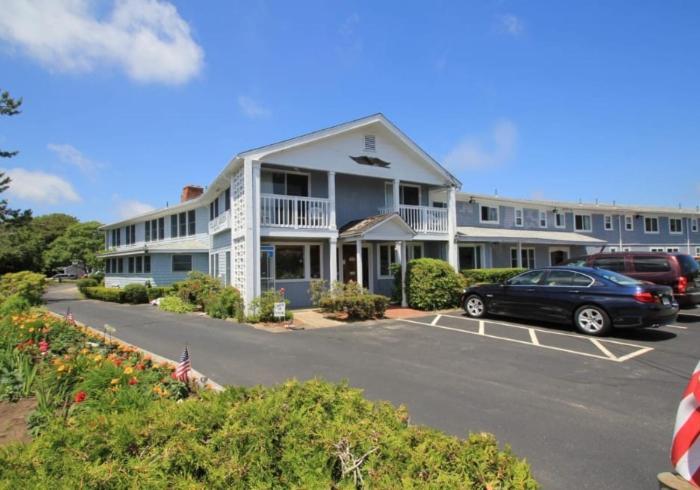 Village Green Motel Yarmouth Port Eksteriør bilde